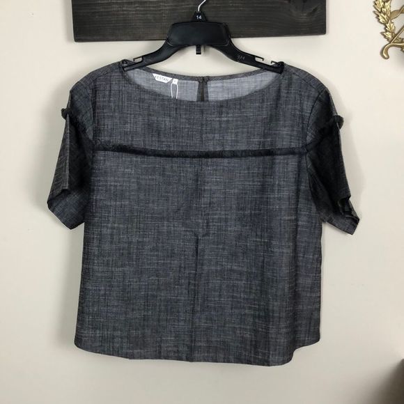 Grey Cropped Fringe Trim Short Sleeve Blouse NWT size Large Ethically Made - Picture 2 of 5